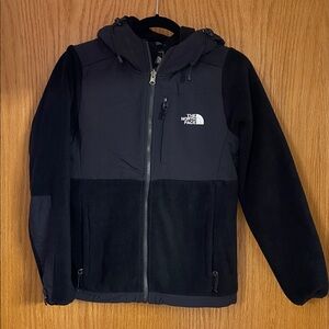 North Face Women’s Fleece Hooded Zip Up XS